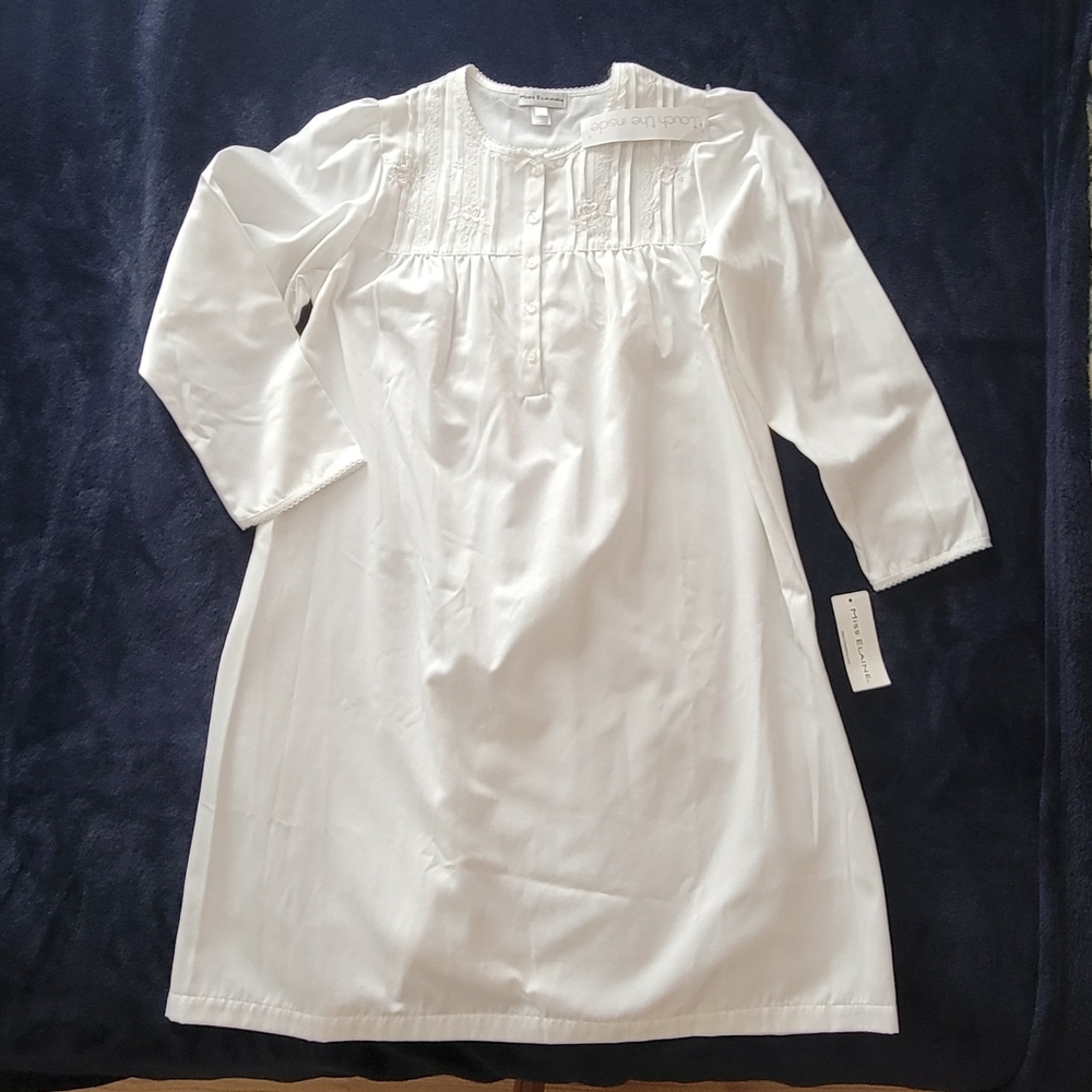 Ms Elaine Nightgown